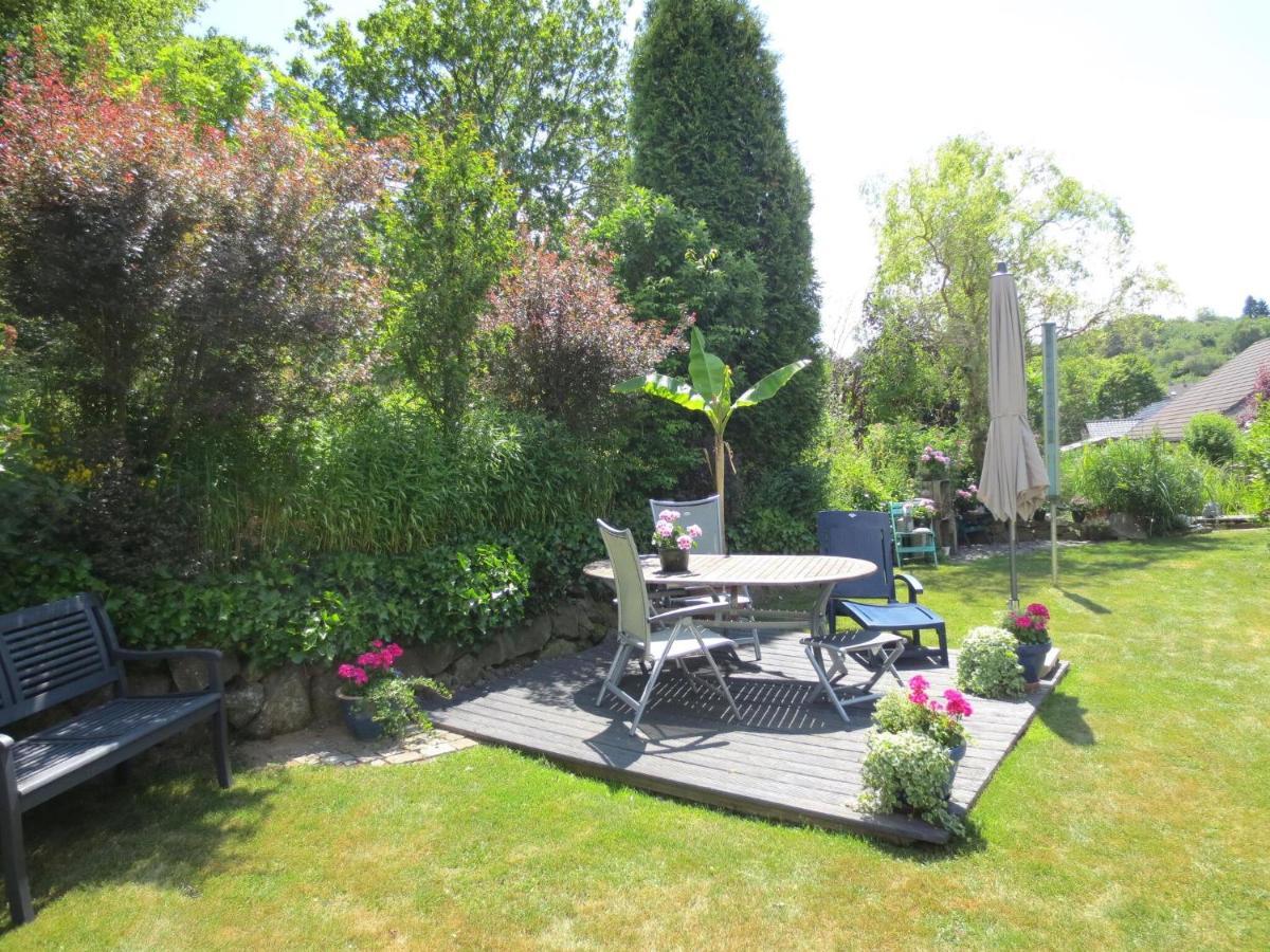 Holiday Flat With Idyllic Garden In เดาน์ ภายนอก รูปภาพ