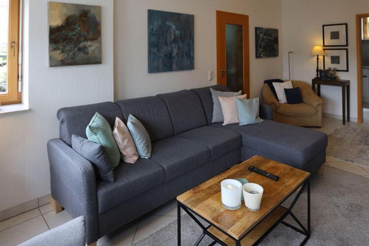 Holiday Flat With Idyllic Garden In เดาน์ ภายนอก รูปภาพ